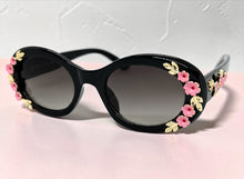 Classic Elegant Vintage Retro Style SUNGLASSES Thick Black Oval Floral Frame 17008