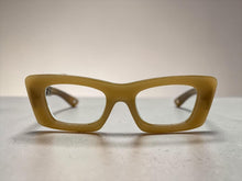 Exaggerated Classic Vintage RETRO Cat Eye Style READING GLASSES READERS Khaki Frame - Lens Strength +1.50