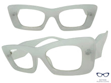Exaggerated Classic Vintage RETRO Cat Eye Style READING GLASSES READERS Off White Frame - Lens Strength +3.50