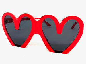 Oversized Exaggerated Retro Style SUNGLASSES Heart Shape Red Frame 68159