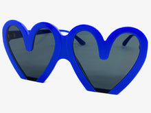 Oversized Exaggerated Retro Style SUNGLASSES Heart Shape Blue Frame 68159