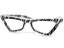 Classy Elegant Modern Retro Cat Eye Style Clear Lens with Slight Tint SUNGLASSES Zebra Frame E1997