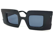 Oversized Exaggerated Retro Style SUNGLASSES Large Square Black Frame 80519