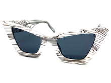 Oversized Vintage Retro Cat Eye Style SUNGLASSES Large White Frame 1206
