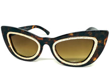 Exaggerated Classic Vintage Retro Cat Eye Style SUNGLASSES Funky Tortoise Frame 1639
