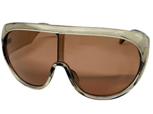 Oversized Exaggerated Modern Rerto Shield Style SUNGLASSES Large Gray Frame 68246