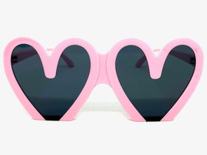 Oversized Exaggerated Retro Style SUNGLASSES Heart Shape Pink Frame 68159