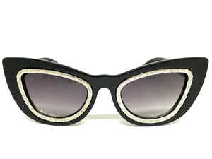 Exaggerated Classic Vintage Retro Cat Eye Style SUNGLASSES Funky Black Frame 1639
