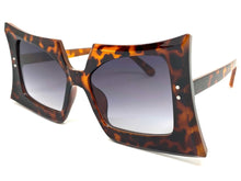 Oversized Vintage Retro Style SUNGLASSES Large Funky Leopard Frame 80847