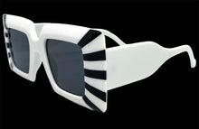 Exaggerated Vintage Retro Style SUNGLASSES Thick Square White Frame 80590