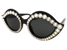 Oversized Exaggerated Classic Retro Cat Eye Style SUNGLASSES Bling Black Frame - Dark Lens 8120