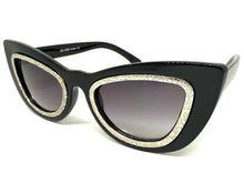 Exaggerated Classic Vintage Retro Cat Eye Style SUNGLASSES Funky Black Frame 1639