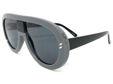 Oversized Classic Vintage Retro Aviator Style SUNGLASSES Large Gray & Black Frame 7257