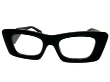 Exaggerated Classic Vintage RETRO Cat Eye Style READING GLASSES READERS Black Frame - Lens Strength +1.50