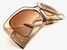 Oversized Exaggerated Vintage Retro Style SUNGLASSES Huge Thick Nude Frame 80571