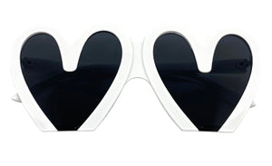 Oversized Exaggerated Retro Style SUNGLASSES Heart Shape White Frame 68159