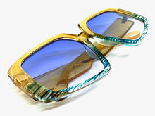 Oversized Vintage Retro Style SUNGLASSES Large Gold Frame 1113