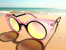 Classic Vintage Retro Cat Eye Style SUNGLASSES Funky Pink Frame 1737