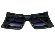 Oversized Vintage Retro Style SUNGLASSES Large Funky Black Frame 80847
