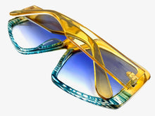 Oversized Vintage Retro Style SUNGLASSES Large Gold Frame 1113