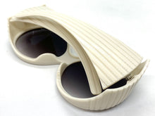 Oversized Exaggerated Vintage Retro Style SUNGLASSES Large Thick Round White Frame 2156