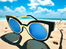 Classic Vintage Retro Cat Eye Style SUNGLASSES Funky Black Frame - Blue Lens 1737