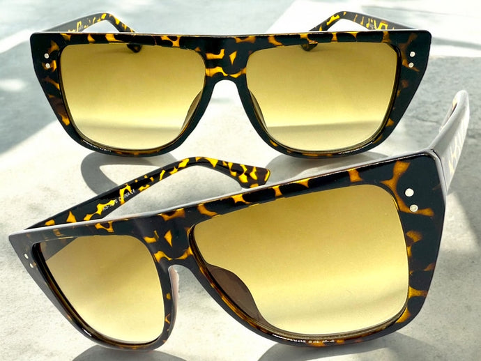 Classic Vintage Retro Style SUNGLASSES Square Tortoise Frame - Light Gradient Tint 1876
