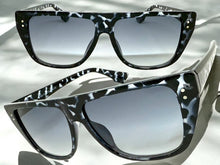 Classic Vintage Retro Style SUNGLASSES Square Gray Tortoise Frame - Light Gradient Tint 1876