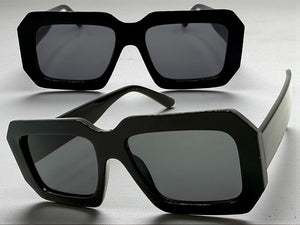 Classic Vintage Retro Style SUNGLASSES Thick Square Black Frame - Dark Lens 75005