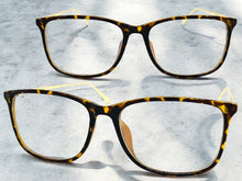 Classic Vintage Retro Style Clear Lens EYEGLASSES Square Tortoise & Gold Frame IT097