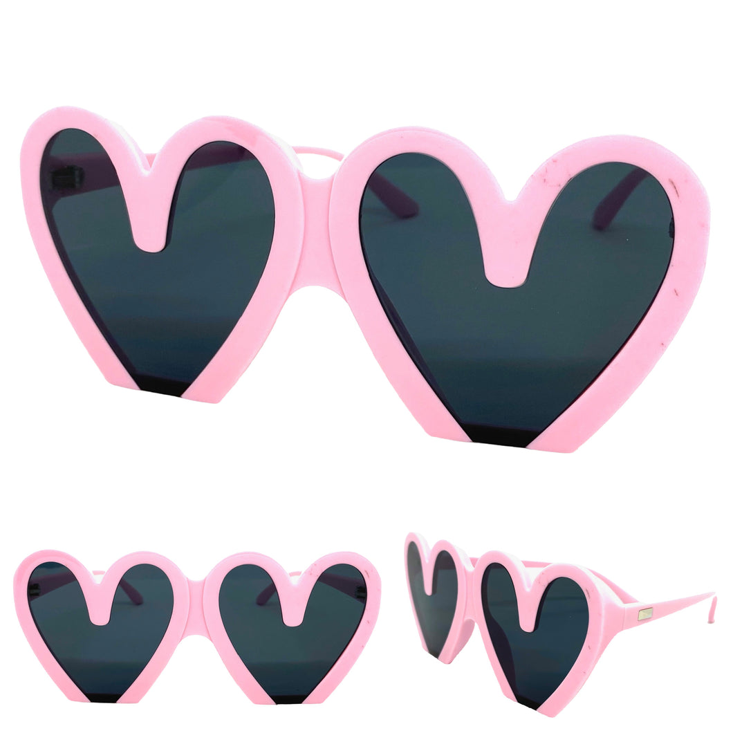 Oversized Exaggerated Retro Style SUNGLASSES Heart Shape Pink Frame 68159