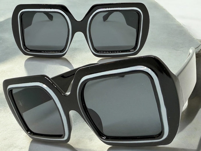Oversized Exaggerated Vintage Retro Style SUNGLASSES Large Square Black Frame 1351