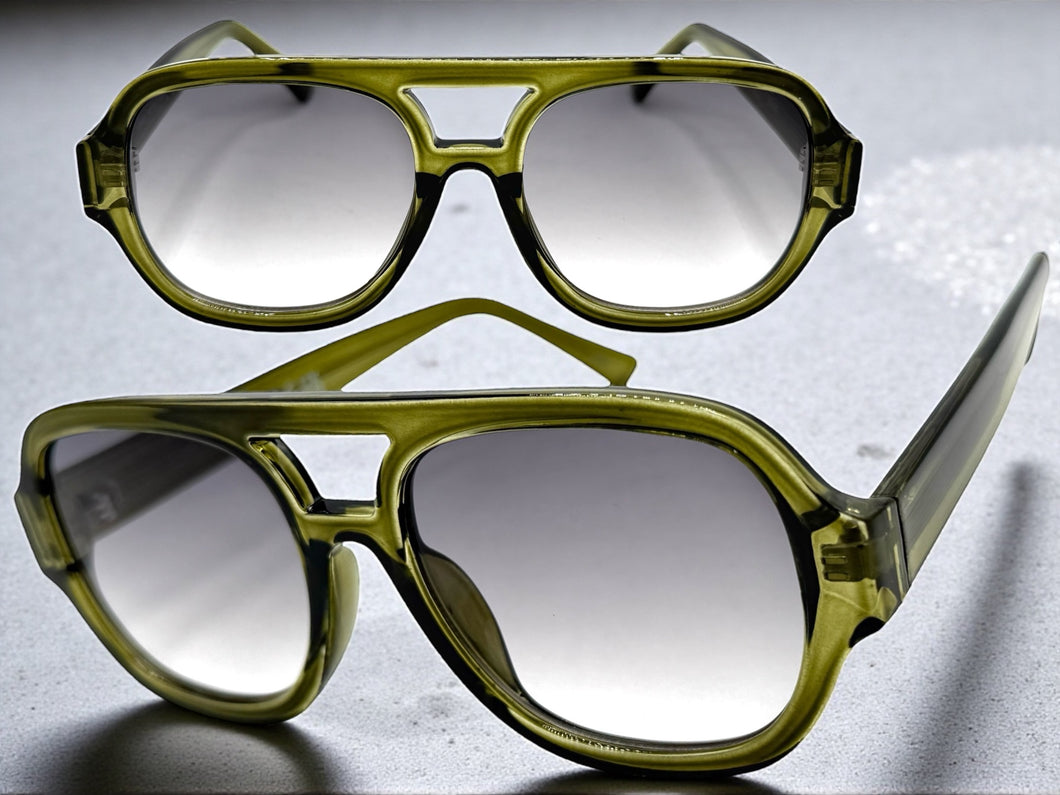 Classic Vintage Retro Style SUNGLASSES Large Thick Olive Green Acetate Frame C005