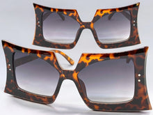 Oversized Vintage Retro Style SUNGLASSES Large Funky Leopard Frame 80847
