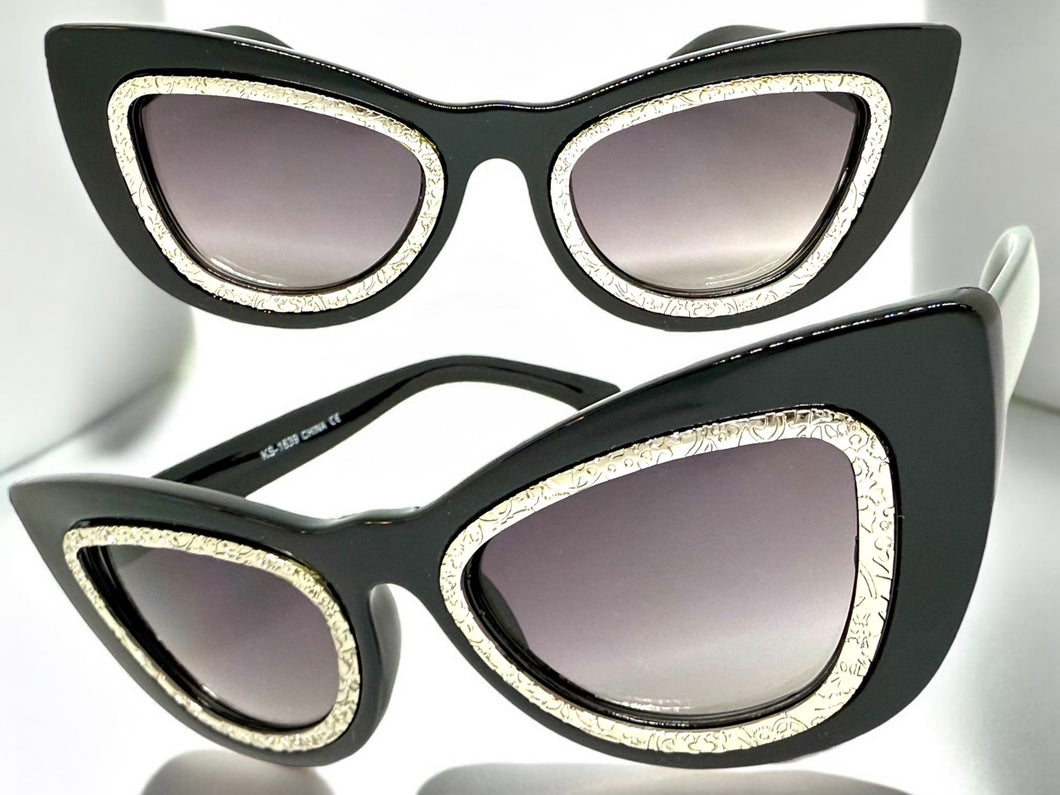 Exaggerated Classic Vintage Retro Cat Eye Style SUNGLASSES Funky Black Frame 1639