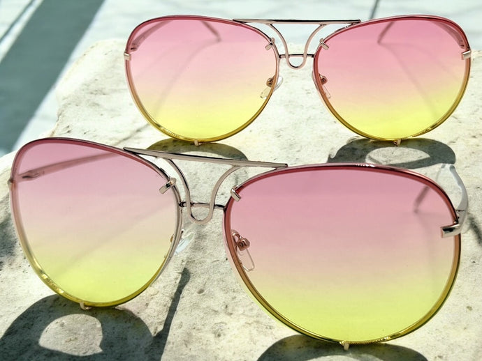 Oversized Exaggerated Vintage Retro Style SUNGLASSES Large Gold Frame 4165