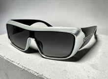 Space Futuristic Robotic Cyclops Modern Contemporary Party Raver SUNGLASSES Sleek Silver Frame LH315
