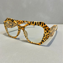 Oversized Exaggerated Vintage Retro Style Clear Lens EYEGLASSES Large Thick Cheetah Frame 61900