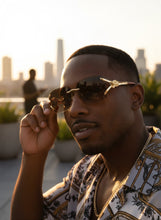 Classy Elegant Luxury Hip Hop Rapper Style SUNGLASSES Rimless Gold & Faux Wooden Frame - Honey Gradient Lens 27806