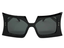 Oversized Exaggerated Vintage Retro Style SUNGLASSES Large Black Frame - Dark Lens 1091