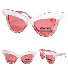 Oversized Exaggerated Retro Cat Eye Style SUNGLASSES White & Pink Frame 4702