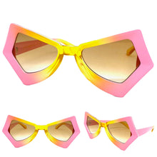 Exaggerated Classic Vintage Retro Style SUNGLASSES Funky Pink Frame P0138