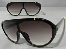 Classic Vintage Retro Style SUNGLASSES Black & Gold Frame - Gray Gradient Lens 3093