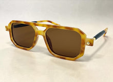 Classic Vintage Retro Luxury Hip Hop Style SUNGLASSES Square Tortoise Frame - Brown Lens E2036