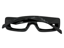 Exaggerated Classic Vintage RETRO Cat Eye Style READING GLASSES READERS Black Frame - Lens Strength +1.50