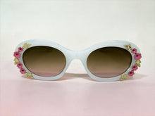 Classic Elegant Vintage Retro Style SUNGLASSES Thick Off White Oval Floral Frame 17008