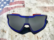 Oversized Sporty Wrap Around Style SUNGLASSES Large Blue Patriotic USA Flag Frame 3737