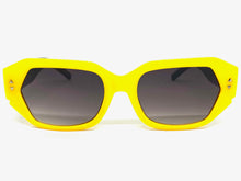 Classic Vintage Retro Style SUNGLASSES Yellow & Black Frame 80538