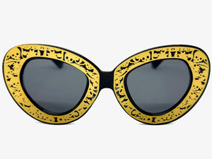 Exaggerated Classic Vintage Retro Cat Eye Style SUNGLASSES Funky Black & Gold Frame 1650