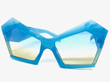 Oversized Vintage Retro Cat Eye Style SUNGLASSES Large Baby Blue Frame E1877